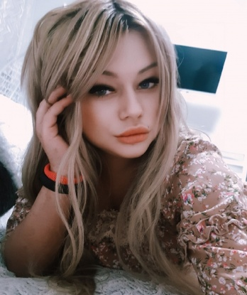 Даша